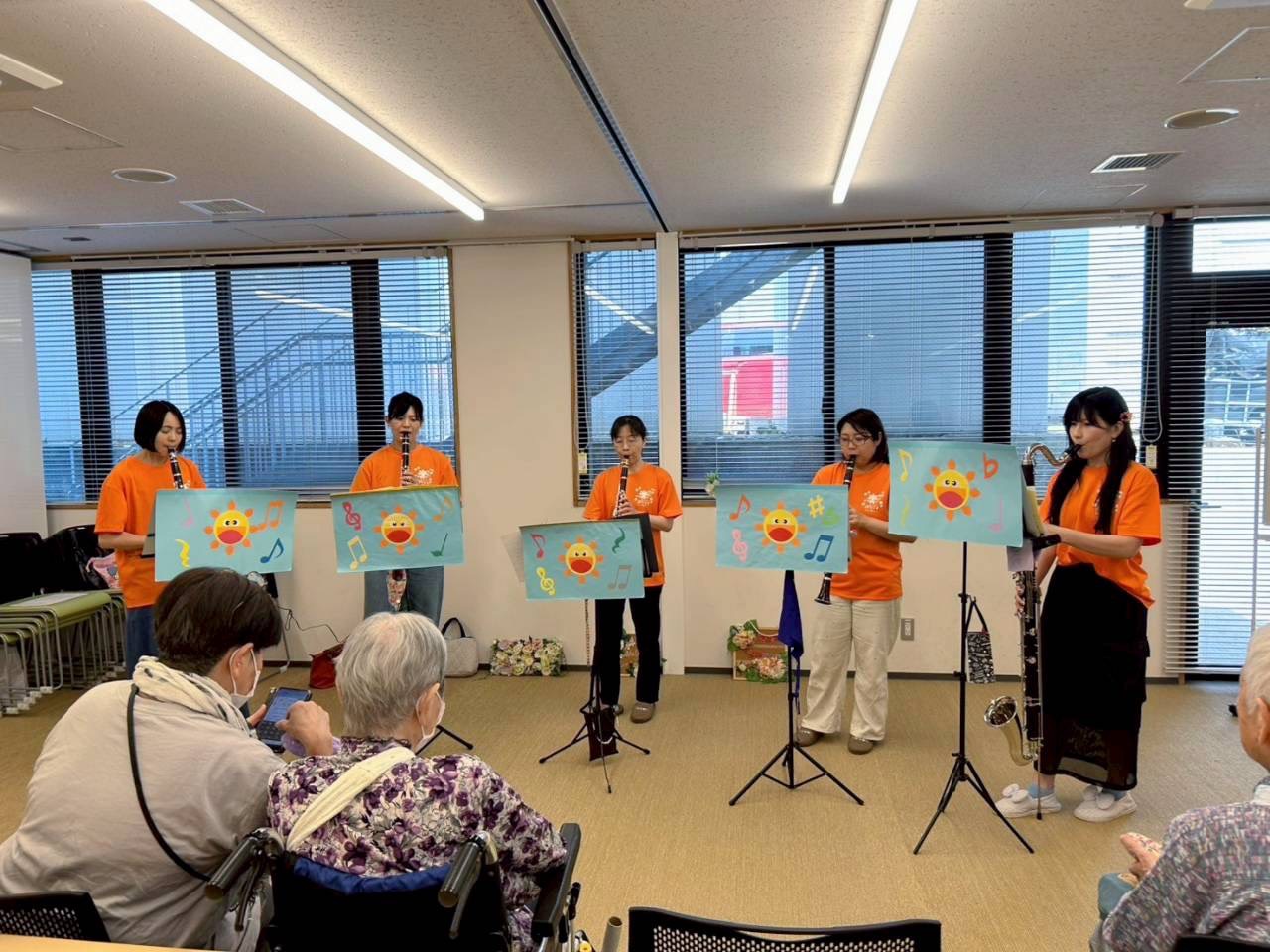 ママブラスおひさまハーモニー半田市岩滑公民館プラチナカフェ笑み